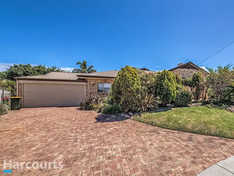 5 Mauna Court, Yanchep WA 6035
