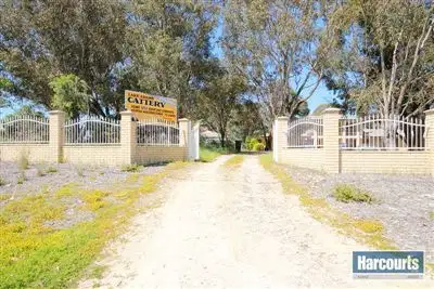 45 Adams Road, Mariginiup WA