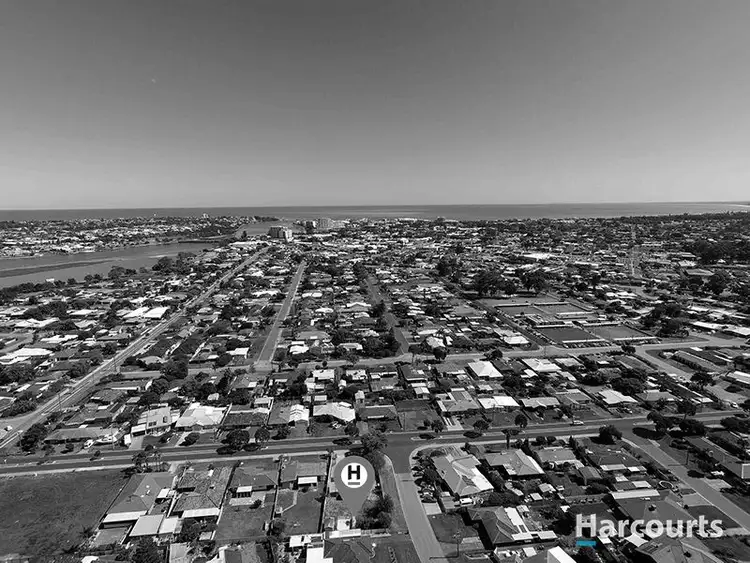 2/9 Kookerbrook Street, Dudley Park WA 6210