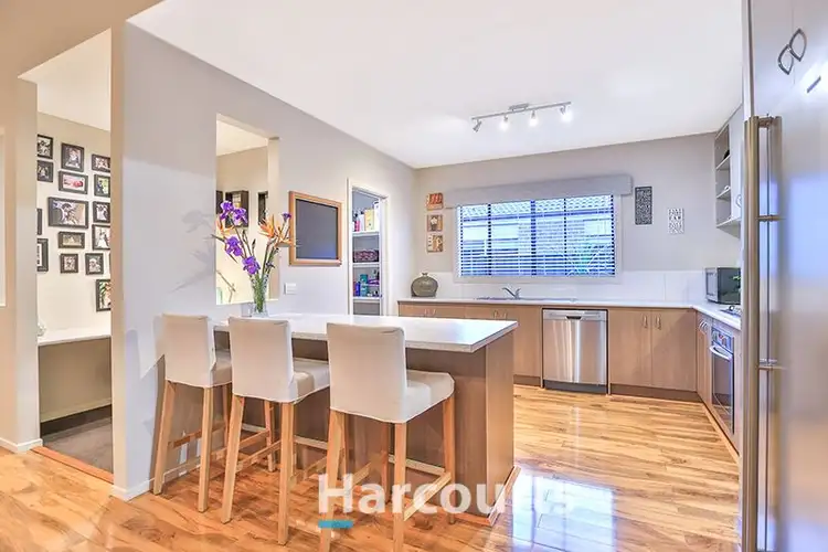 Second view of Homely house listing, 3 Paxton Link, Pakenham VIC 3810