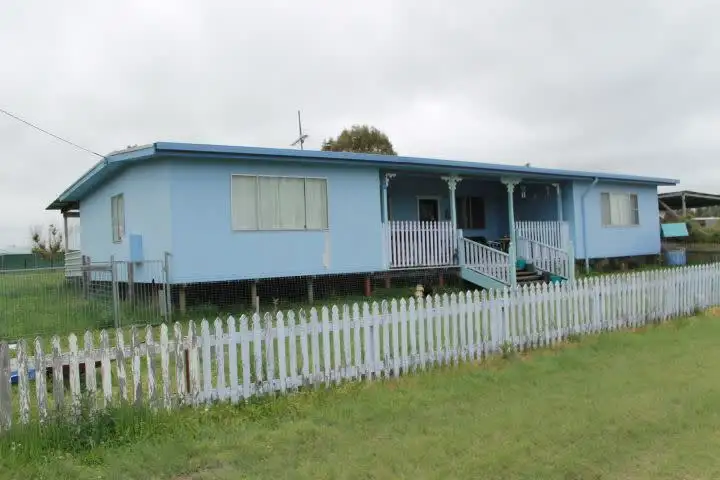 2 Ward Street, Deepwater NSW 2371