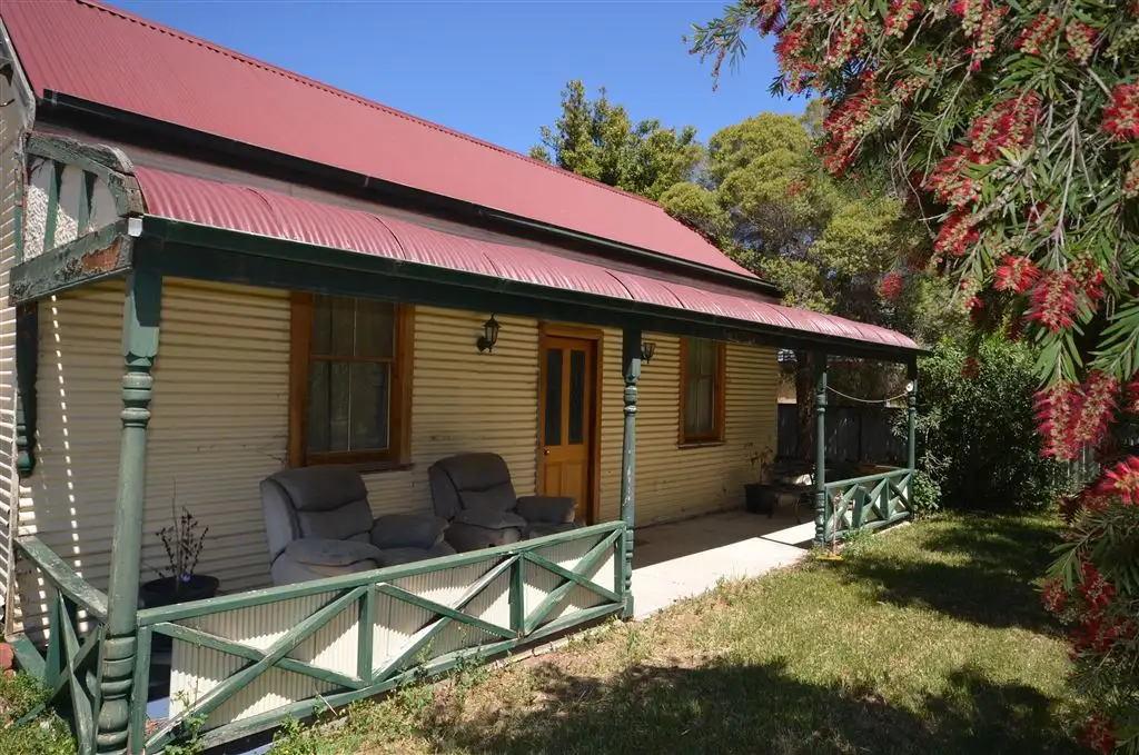 Main view of Homely house listing, 10 Hensley St, Pinnaroo SA 5304