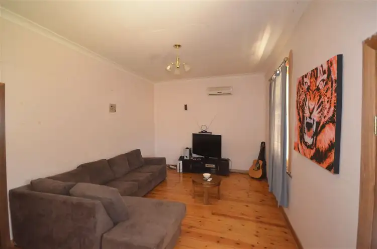 Fifth view of Homely house listing, 10 Hensley St, Pinnaroo SA 5304