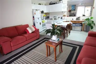 Main view of Homely unit listing, 5/4 Sunshine Court, Labrador QLD 4215
