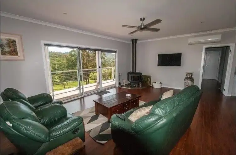 Fifth view of Homely house listing, 15 Vivien Rise, Eildon VIC 3713