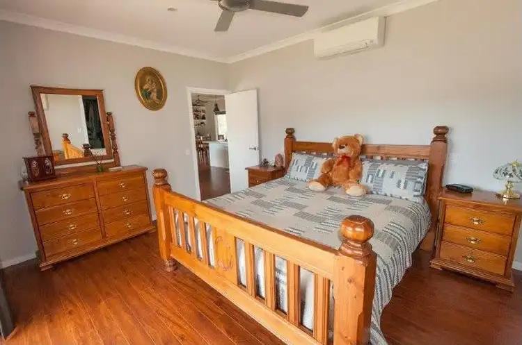 Sixth view of Homely house listing, 15 Vivien Rise, Eildon VIC 3713