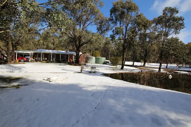 2777 Mansfield Whitfield Rd, Tolmie VIC 3723