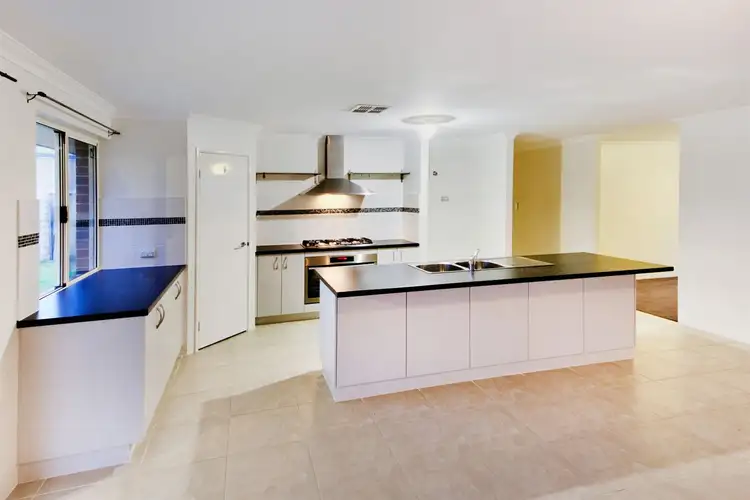 Seventh view of Homely house listing, 3 Blossom Chase, Aubin Grove WA 6164