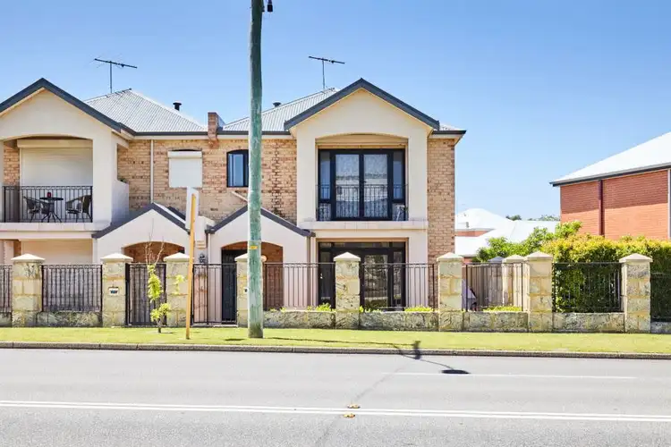15/9 Healy Road, Hamilton Hill WA 6163