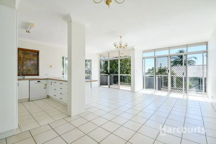 3/186 Prince Edward Parade, Scarborough QLD 4020