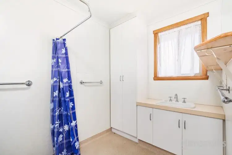 Seventh view of Homely unit listing, 44B Saunders Street, Wynyard TAS 7325