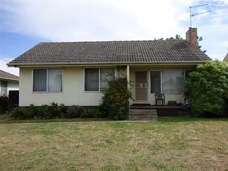 9 Freeland Avenue, Stawell VIC 3380