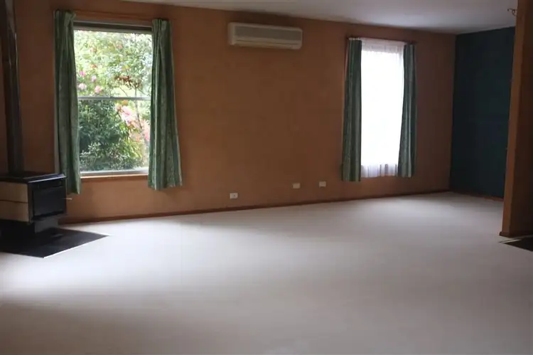 Fifth view of Homely house listing, 2 Banksia Place, Rosebery TAS 7470