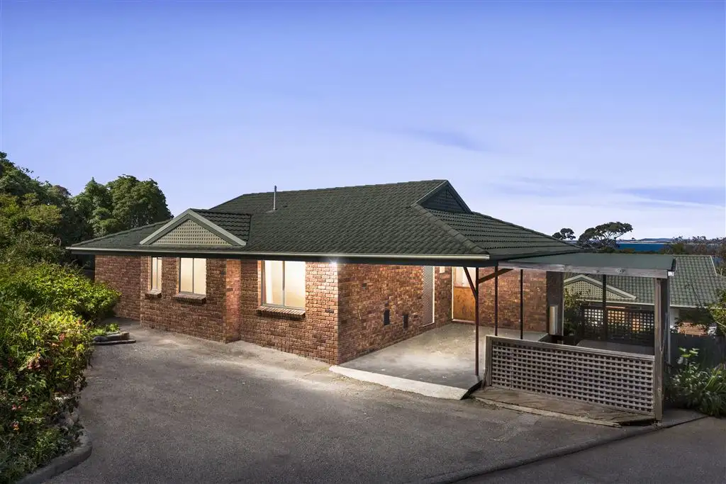 Main view of Homely unit listing, 1/21 Emma Street, Bridport TAS 7262
