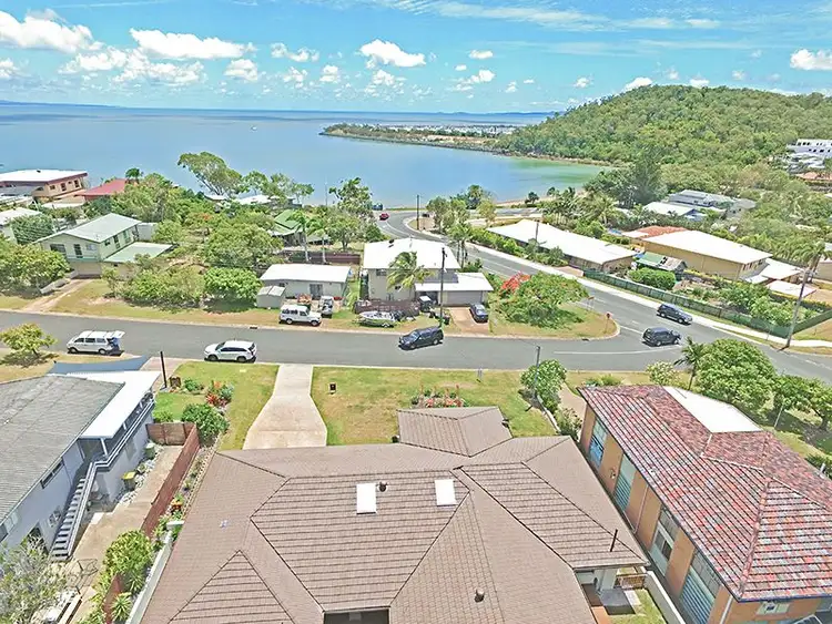 6 Prospect Street, Rosslyn QLD 4703