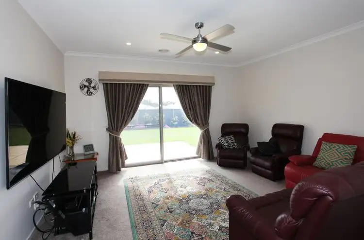 Fifth view of Homely house listing, 63 Arlington Park Avenue, Wangaratta VIC 3677