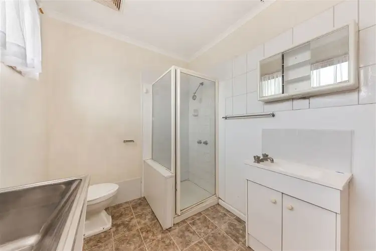 Fifth view of Homely house listing, 28 Malcolm Street, Bell Park VIC 3215