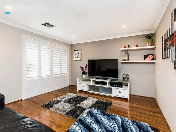 Sixth view of Homely house listing, 7 Seattle Elbow, Hocking WA 6065