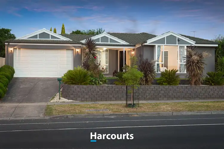 59 Bemersyde Drive, Berwick VIC 3806