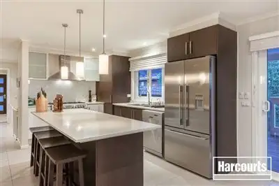 Fourth view of Homely house listing, 33 Chantell Avenue, Endeavour Hills VIC 3802