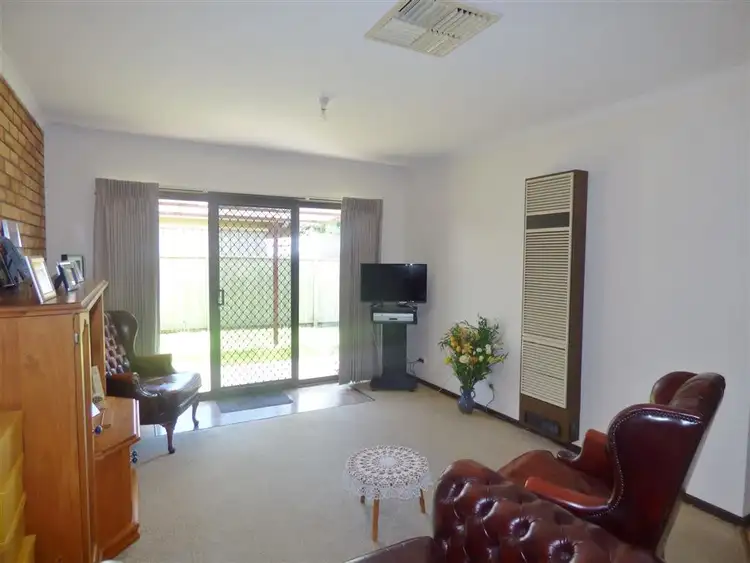 Second view of Homely unit listing, 2/18 Colla Court, Horsham VIC 3400