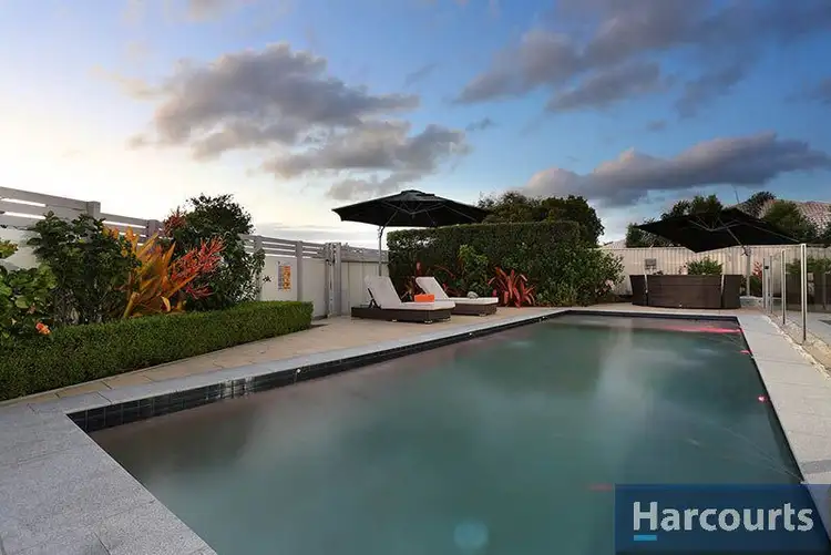 16-18 Blueberry St, Banksia Beach QLD 4507