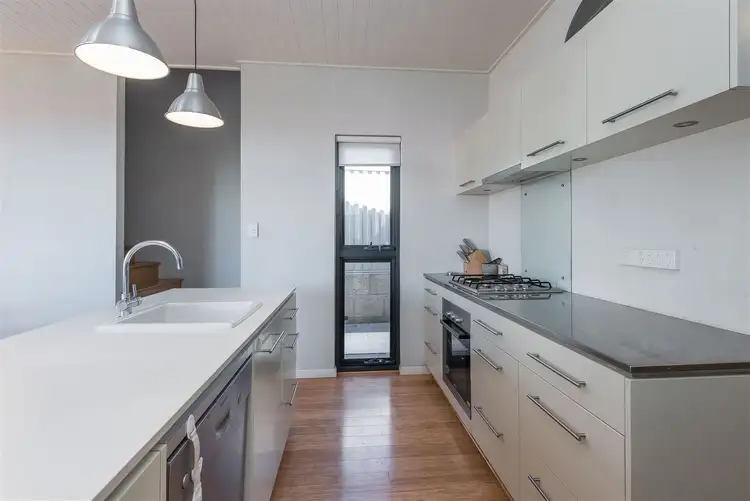 Sixth view of Homely house listing, 7 Glory Court, Karrinyup WA 6018