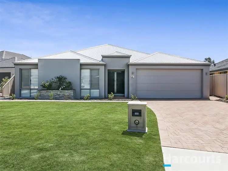 22 Liriope Parkway, Sinagra WA 6065