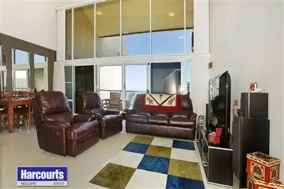 Fifth view of Homely unit listing, 29/94-98 Prince Edward Parade, Redcliffe QLD