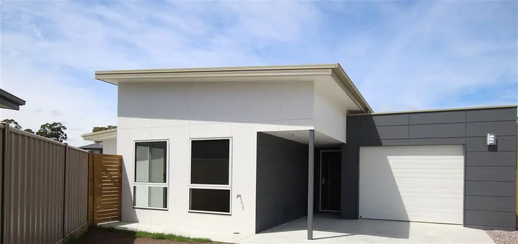 Main view of Homely house listing, 4/23 Hortus Place, Newnham TAS 7248