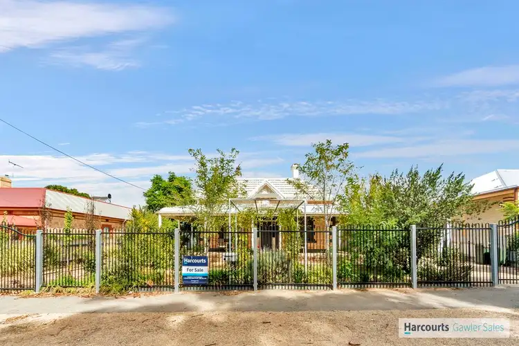 15 Albert Street, Hamley Bridge SA 5401