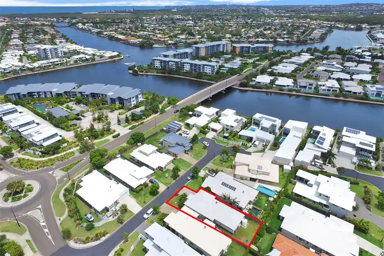 6 Wake Court, Birtinya QLD 4575