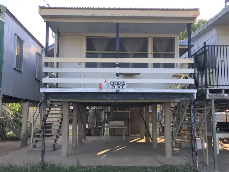 7 Hinkson Esplanade, Groper Creek QLD 4806