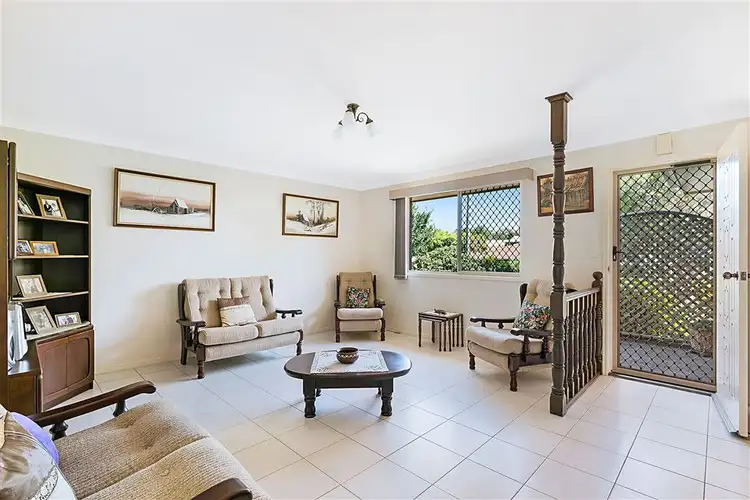 Second view of Homely house listing, 7 Kratzmann Court, Kearneys Spring QLD 4350