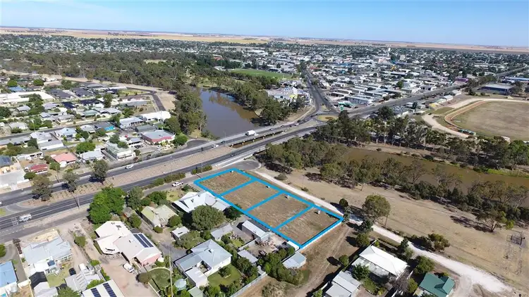 Lots 1 - 4/1 Stawell Road, Horsham VIC 3400