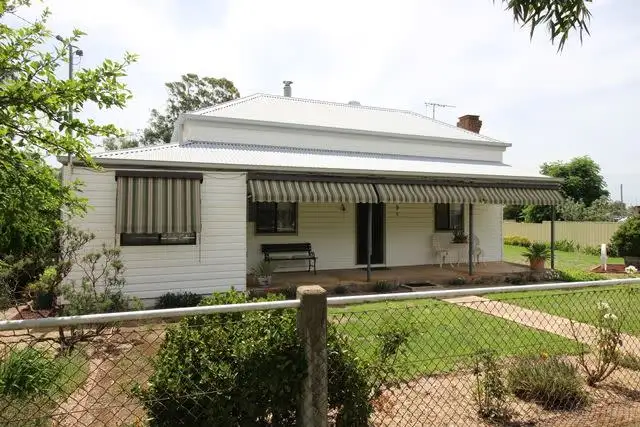 9 Geraldra Street, Stockinbingal NSW 2725