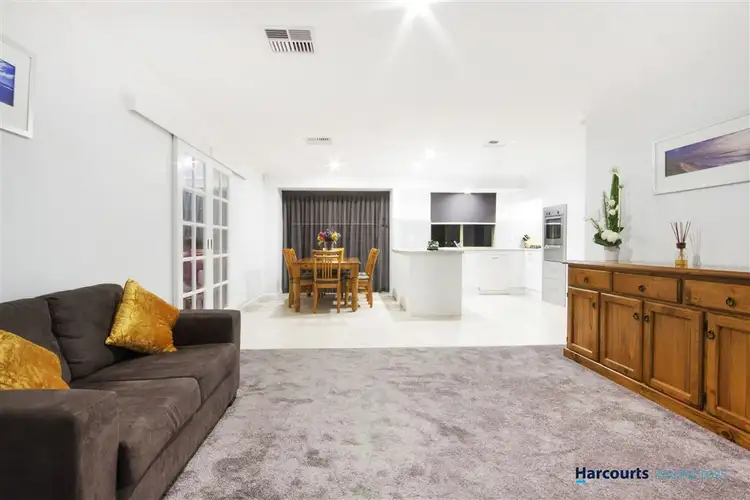 Second view of Homely house listing, 3 Fielder Court, Kardinya WA 6163