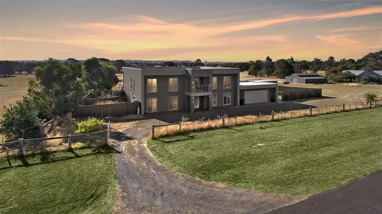 182 Trunk Lead Road, Haddon VIC 3351
