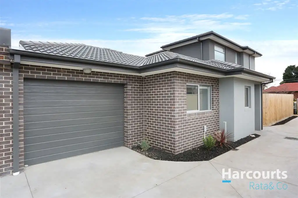Main view of Homely unit listing, 2/19 Howell Street, Lalor VIC 3075