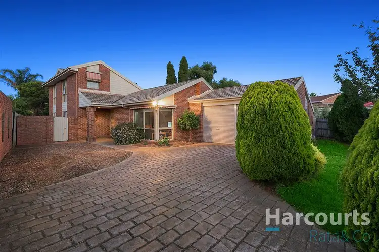 6 James Ruse Court, Mill Park VIC 3082