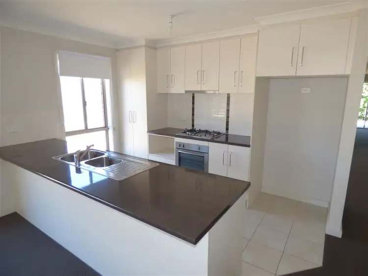 Fifth view of Homely house listing, 9 Deakin Court, Horsham VIC 3400