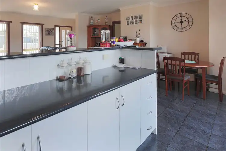 Fourth view of Homely villa listing, 4/14 Doepel Place, St Helens TAS 7216