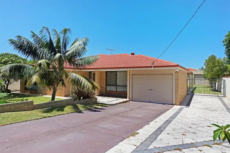 31 Wavelea Street, Safety Bay WA 6169