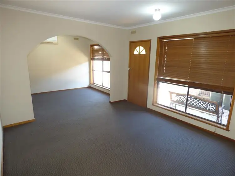 Third view of Homely unit listing, 8A Harriett Street, Horsham VIC 3400