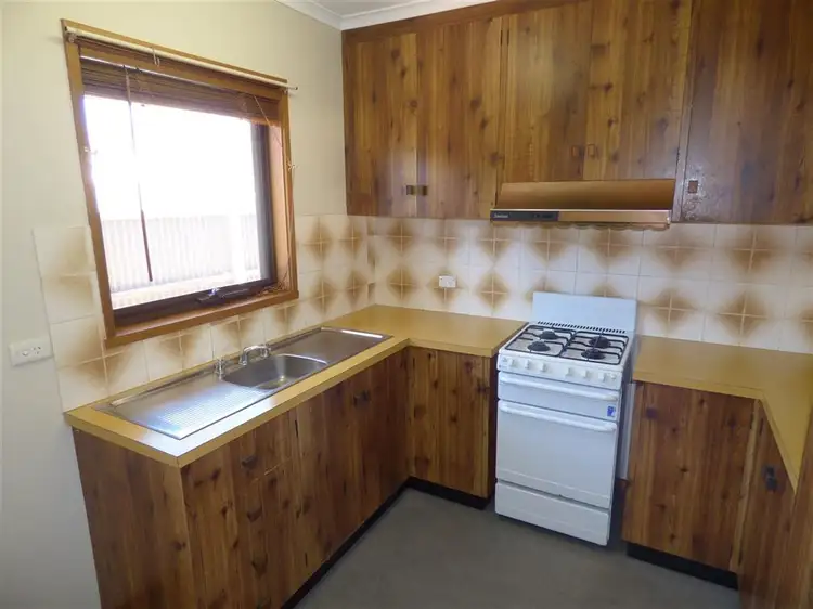 Fourth view of Homely unit listing, 8A Harriett Street, Horsham VIC 3400