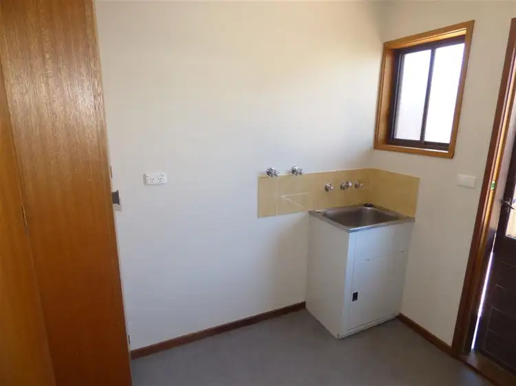 Fifth view of Homely unit listing, 8A Harriett Street, Horsham VIC 3400