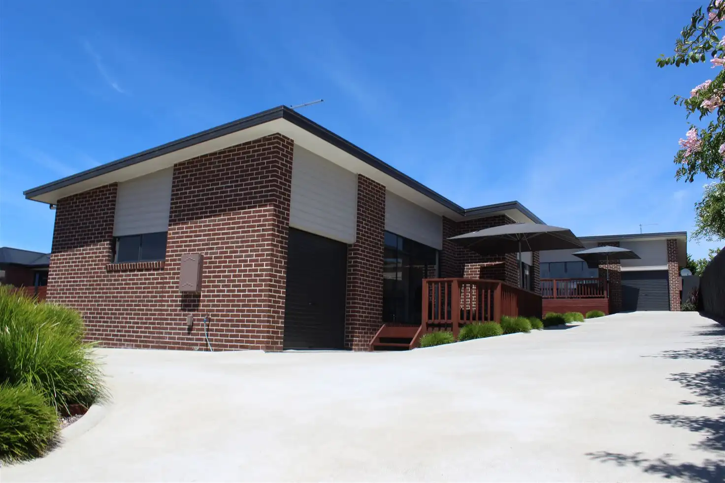 Main view of Homely block of units listing, 2/8 Hales Street, Penguin TAS 7316