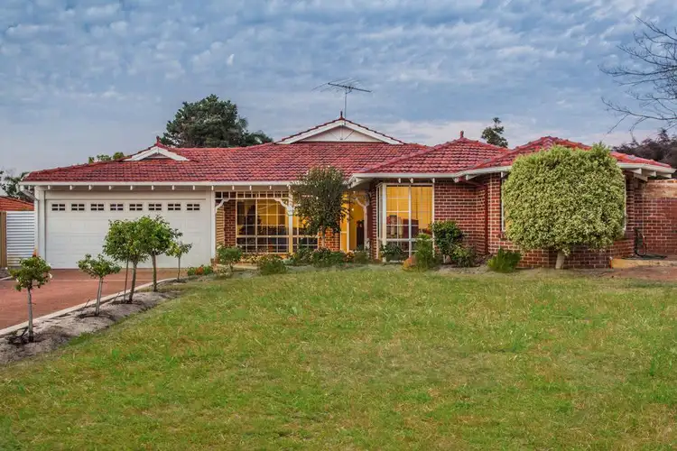 46 Lucraft Gardens, Winthrop WA 6150