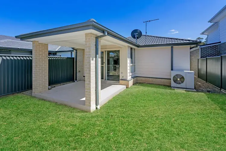Fifth view of Homely house listing, 8 Cawley Circuit, Ropes Crossing NSW 2760
