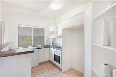 Fourth view of Homely villa listing, 1/24 Arthur Street, Mermaid Beach QLD